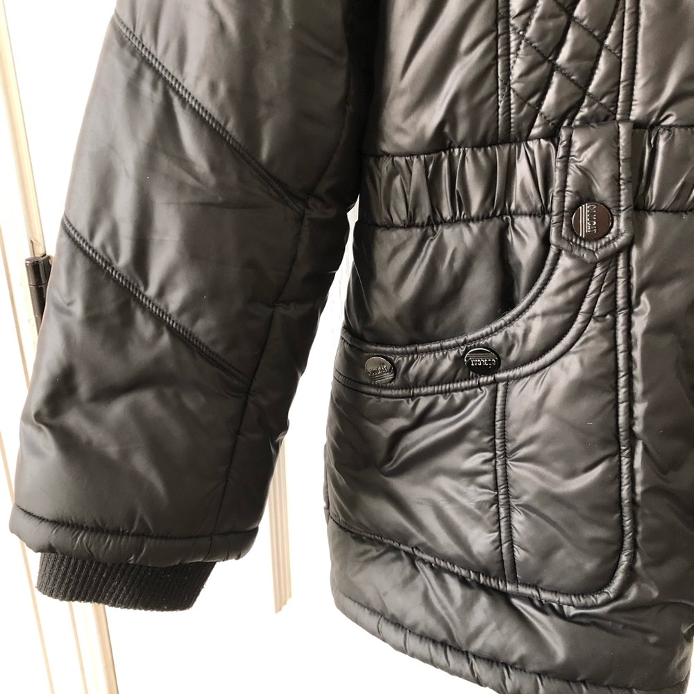 Jacket - Picture 5 of 8